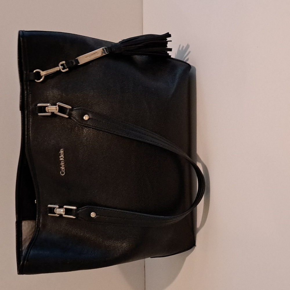 Calvin Klien purse